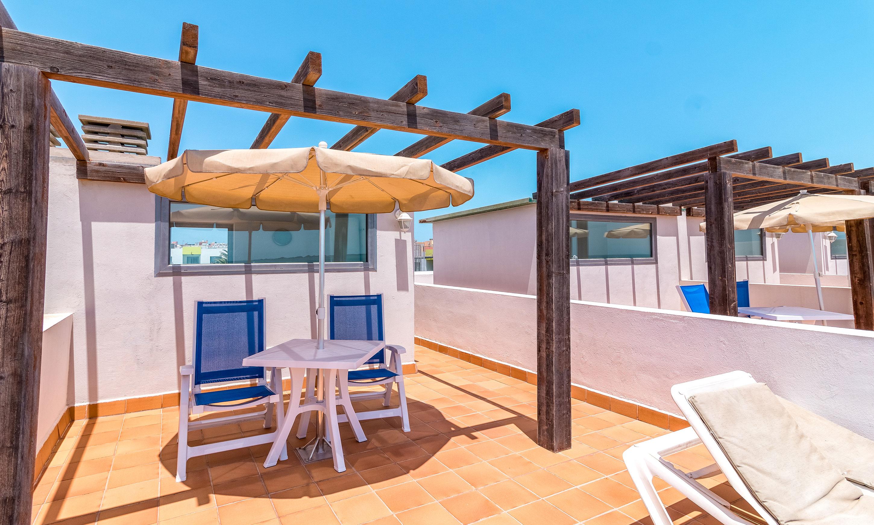 Hotel Livvo Corralejo Beach Extérieur photo