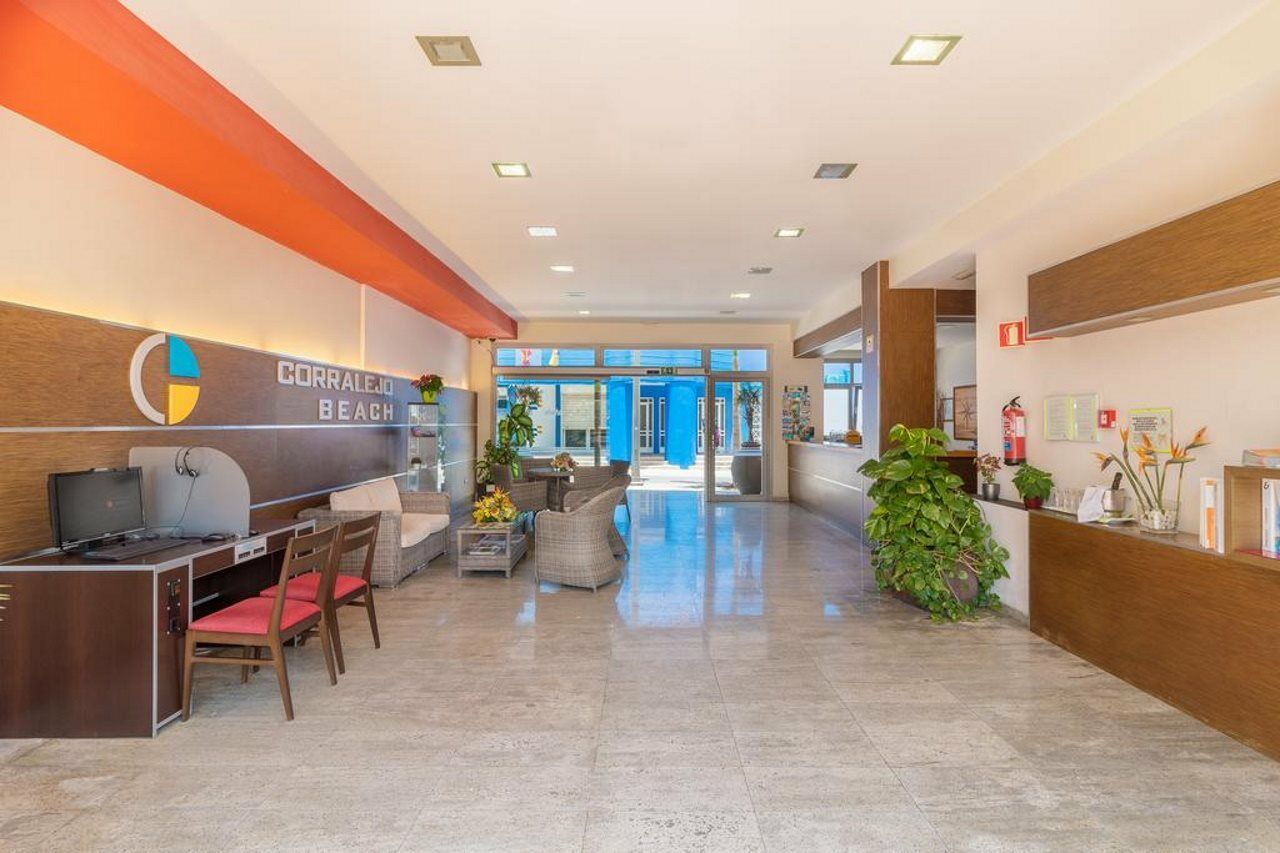 Hotel Livvo Corralejo Beach Extérieur photo